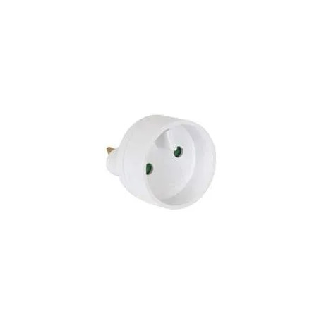 Adaptador Francia 2P 16A D.4,8mm a EE.UU. 15A 25V