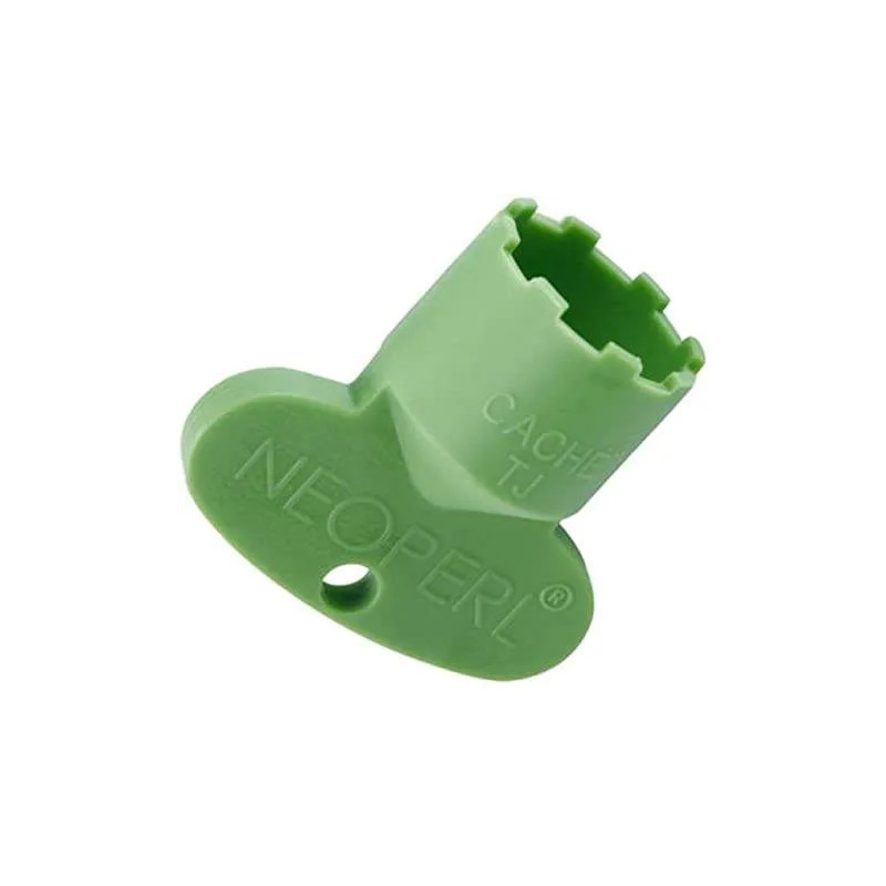 Green plastic key for 18.5x100 male integrated aerator