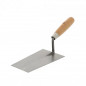 Standard square trowel, length 18cm, width 11cm