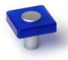 Bouton carré PVC, bleu opale, 30x30mm, H.26mm, 1 pièce avec visserie.