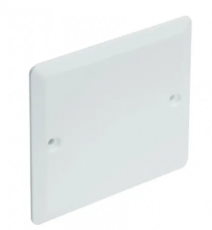 85x85mm square screw-on lid for 67mm diameter flush-mount box.